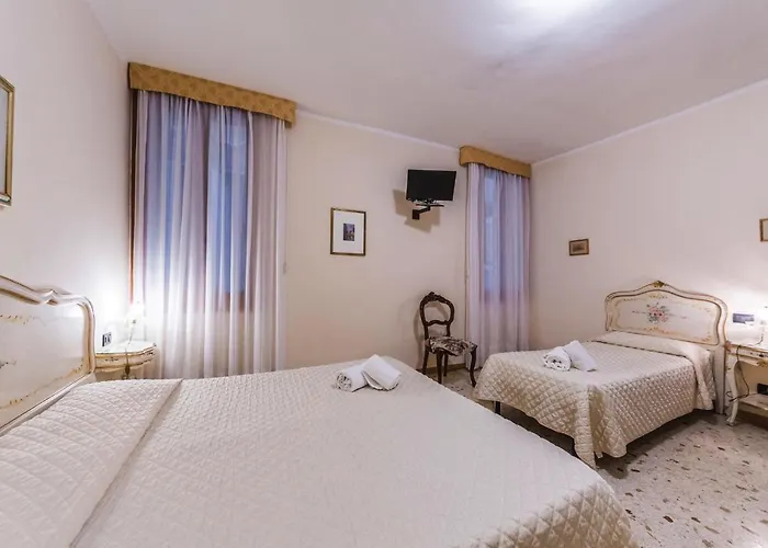 Ca' Leon D'oro 3* Venise