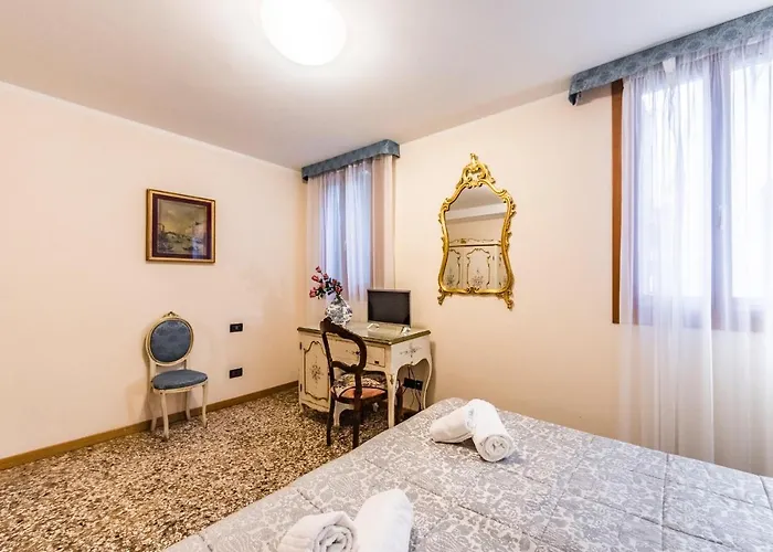 Ca' Leon D'oro 3* Venise