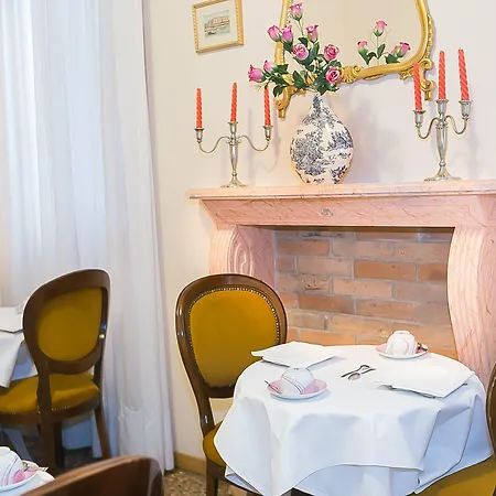 Konukevi Ca' Leon D'oro