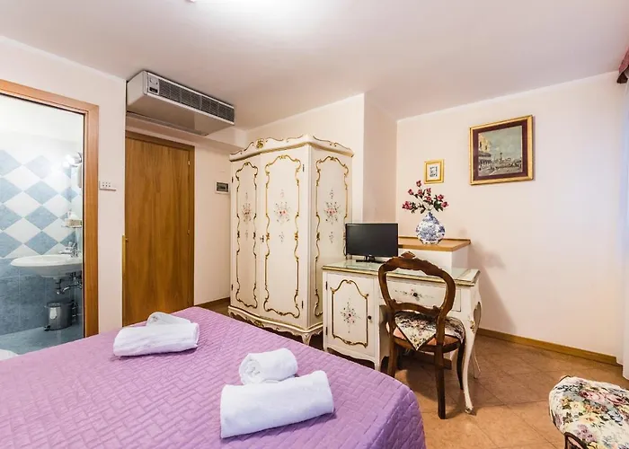 Ca' Leon D'oro Πανσιόν